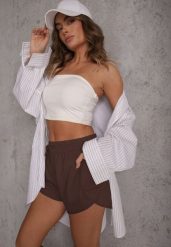 Brązowe Szorty w Sportowym Stylu z Siateczką i Podszewką Elishka. Brązowe szorty sportowe damskie Renee, m, bez wzorów, sportowe, na fitness i siłownię. Za 69.99 zł.