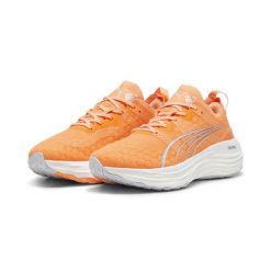 Damskie buty do biegania ForeverRun NITRO™ PUMA. Brązowe obuwie sportowe damskie Puma, bez wzorów, do biegania. W wyprzedaży za 514.95 zł.