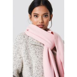 Samsoe & Samsoe Szalik maxi Accola - Pink. Różowe szaliki i chusty damskie Samsøe & Samsøe, z kaszmiru. Za 323.95 zł.