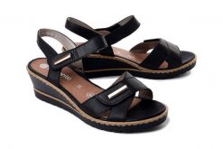 Rieker Remonte R6266-01 Czarny, sandały damskie. Czarne sandały damskie Rieker Remonte, bez wzorów, bez obcasa, na koturnie, bez zapięcia. Za 359.90 zł.