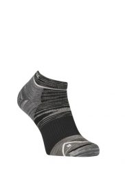 Skarpety trekkingowe męskie Ortovox Alpine Low Socks. Czarne skarpety męskie ORTOVOX, bez wzorów, z materiału. Za 107.79 zł.