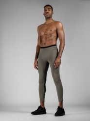 4F Legginsy treningowe z materiałów z recyklingu męskie 4F x Robert Lewandowski S. Brązowe legginsy sportowe męskie 4f, l, bez wzorów, z materiału, na fitness i siłownię. W wyprzedaży za 99.99 zł.