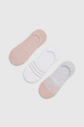 Skarpety 3-pack. Skarpety damskie MOODO, bez wzorów, z bawełny. Za 34.99 zł.