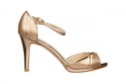 Sandały Bayla-187 587-1109 Rose 187091, Różowe złoto, Skóra ekologiczna - 38. Żółte sandały damskie Bayla, bez wzorów, z materiału, bez obcasa, na platformie, bez zapięcia. W wyprzedaży za 152.10 zł.