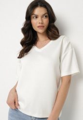 Biały T-shirt z Trójkątnym Dekoltem Foniriela. Białe bluzki damskie Born2be, l, bez wzorów, z jeansu, biznesowe, bez kołnierzyka. Za 49.99 zł.