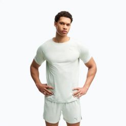 Koszulka do biegania męska PUMA Run Cloudspun Tee. Zielone koszulki sportowe męskie Puma, l, bez wzorów, z elastanu, bez kołnierzyka, bez ramiączek, do biegania. Za 179.99 zł.