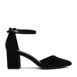 Czółenka JENNY. Czarne czółenka damskie Jenny, bez wzorów, bez obcasa, bez zapięcia. Za 119.99 zł.