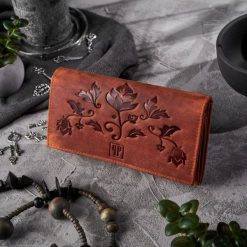 Paolo Peruzzi Portfel damski skórzany PAOLO PERUZZI pomarańczowy T-44-OR. Brązowe portfele damskie Paolo Peruzzi, bez wzorów. Za 117.51 zł.