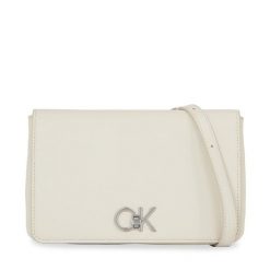 Torebka Calvin Klein. Czarne torebki do ręki damskie Calvin Klein, bez wzorów, klasyczne, bez dodatków. Za 409.99 zł.