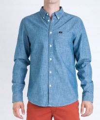 LEE BUTTON DOWN MĘSKA KOSZULA JEANSOWA SKY BLUE L880KYEQ 112123248. Niebieskie koszule męskie Lee, l, bez wzorów, z jeansu, bez kołnierzyka, bez ramiączek. Za 159.99 zł.