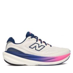 Buty do biegania New Balance. Białe obuwie sportowe damskie New Balance, bez wzorów, do biegania. Za 849.99 zł.