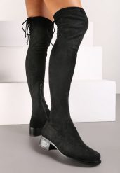 Czarne Kozaki Muszkieterki na Płaskiej Podeszwie ze Sznurkiem Avatiras. Czarne kozaki damskie Renee, bez obcasa, na płaskiej podeszwie. Za 119.99 zł.