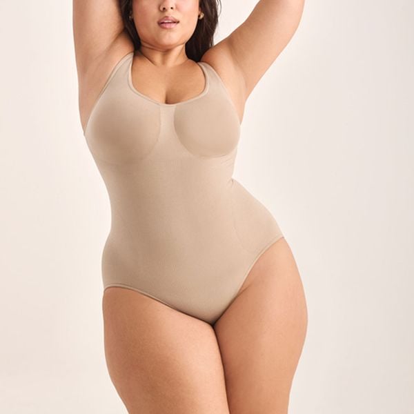 Body modelujące light shape Gabriella natural. Brązowe bielizna wyszczuplająca Gabriella, l, bez wzorów, z bawełny. Za 129.90 zł.