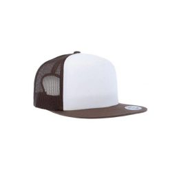 YP Classics Trucker Cap. Białe czapki i kapelusze damskie FLEXFIT, bez wzorów. Za 64.99 zł.