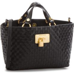 Torebka GUESS - HWLOLA L8330 BLA. Torebki do ręki damskie marki Guess. W wyprzedaży za 589.00 zł.