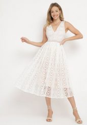 Jasnobeżowa Rozkloszowana Sukienka z Plisowanym Dołem i Ozdobnymi Haftami Asorasia. Brązowe sukienki damskie Born2be, na co dzień, m, bez wzorów, eleganckie, bez kołnierzyka, bez ramiączek, midi, plisowane. Za 169.99 zł.
