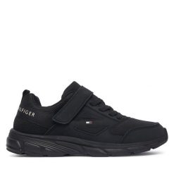 Sneakersy Tommy Hilfiger. Czarne trampki i tenisówki chłopięce Tommy Hilfiger, bez wzorów, bez zapięcia. Za 329.99 zł.