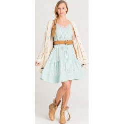 SUKIENKA TWINSET. Zielone sukienki damskie Twinset, na co dzień, z aplikacjami, z koronki, bez kołnierzyka, bez ramiączek, mini, proste. Za 818.30 zł.