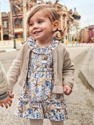Mayoral Sukienka codzienna 2914 Kolorowy Regular Fit. Sukienki dla dziewczynek Mayoral, bez wzorów, z syntetyku, bez ramiączek. Za 119.99 zł.