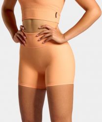 Szorty sportowe damskie żebrowane. Brązowe szorty sportowe damskie NORDICDOTS, l, bez wzorów, z materiału, eleganckie, z standardowym stanem, na fitness i siłownię. Za 235.00 zł.