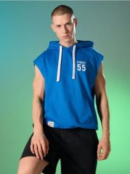 Dresowa bluza bez rękawów z napisem Fight - niebieski. Niebieskie bluzy męskie Sinsay, l, bez wzorów, z dresówki, bez kaptura. Za 39.99 zł.