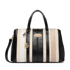 Torebka Lasocki. Torebki do ręki damskie Lasocki, bez wzorów, bez dodatków. Za 219.99 zł.