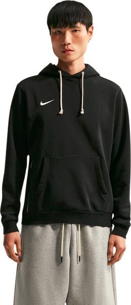 Nike Dri-FIT Standard Issue Pull Over Hoodie czarna FD7734 010 XL. Czarne bluzy męskie Nike, m, bez wzorów, bez kaptura. Za 291.58 zł.