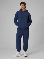 4F Spodnie dresowe joggery męskie - granatowe M. Niebieskie spodnie sportowe męskie 4f, m, bez wzorów, z dresówki, trekkingowe. Za 179.99 zł.