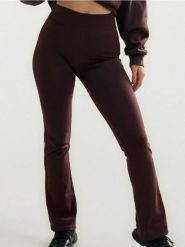 Spodnie flare - czerwony. Czerwone spodnie materiałowe damskie Sinsay, l, bez wzorów. Za 39.99 zł.