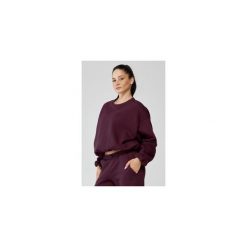Damska bluza sportowa oversize Rough Radical Trip Classic. Czerwone bluzy damskie ROUGH RADICAL, bez wzorów, bez kaptura, na jogę i pilates. W wyprzedaży za 159.99 zł.