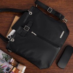 Torebka Damska Shopper Skóra Naturalna Miękka Beltimore Czarna 935. Czarne torebki shopper damskie bez wzorów, ze skóry, bez dodatków. Za 189.99 zł.
