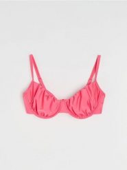 Góra od bikini z marszczeniem - różowy. Czerwone bikini damskie Sinsay, l, bez wzorów. Za 29.99 zł.