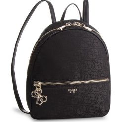 Plecak GUESS - HWJQ71 84330 BLACK. Czarne plecaki damskie Guess, z aplikacjami, z materiału, eleganckie. Za 599.00 zł.