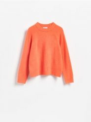 Sweter z domieszką wełny - pomarańczowy. Brązowe swetry damskie Reserved, l, bez wzorów, z dzianiny, bez kołnierzyka, bez ramiączek, bez kaptura. Za 109.99 zł.