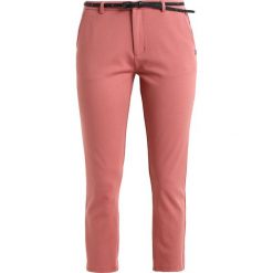 Scotch & Soda TAILORED PANTS Spodnie treningowe dusty rose. Spodnie sportowe damskie Scotch & Soda, z dresówki. Za 419.00 zł.