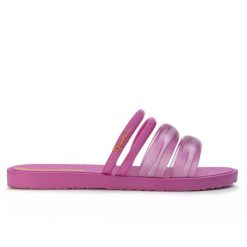 Klapki damskie Ipanema 26727 PUFFER TIRAS FEM. Czerwone klapki damskie Ipanema, bez wzorów, z materiału, eleganckie, bez obcasa. Za 94.99 zł.