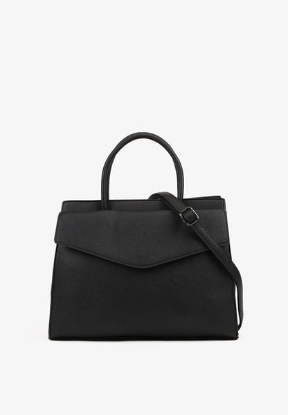 Czarna Torebka o Fasonie Dużego Kuferka z Klapką Florpio. Czarne torebki do ręki damskie Renee, bez wzorów, eleganckie, bez dodatków. Za 109.99 zł.