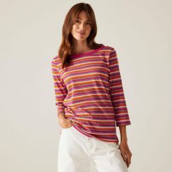 Koszulka do chodzenia z rękawem 3/4 damska Bayletta II. Czerwone t-shirty damskie Regatta, bez wzorów, z polaru, sportowe, bez kołnierzyka. Za 141.50 zł.