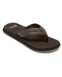 Japonki plażowe męskie Quiksilver Monkey Wrench Core. Brązowe klapki męskie Quiksilver, z gumy, sportowe. Za 59.99 zł.