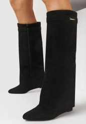 Czarne Kozaki na Koturnie z Wywiniętą Cholewką Alstina. Czarne kozaki damskie Born2be, bez obcasa, na koturnie. Za 149.99 zł.