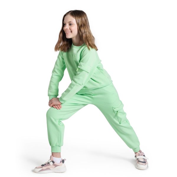 Spodnie sportowe dla dzieci Lemon Explore WL5. Zielone spodnie sportowe dla dziewczynek LEMON explore, bez wzorów, z bawełny, trekkingowe. Za 49.90 zł.