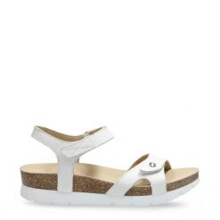 Sandały damskie Panama Jack Sulia Basics B1. Białe sandały damskie Panama Jack, bez wzorów, z materiału, bez obcasa, bez zapięcia. Za 460.50 zł.