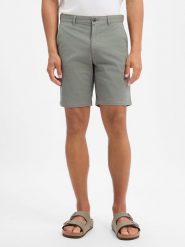 BOSS Orange Szorty - Chino Slim Mężczyźni Bawełna zielony, 40. Pomarańczowe szorty męskie Boss Orange, na lato, m, bez wzorów, z bawełny. Za 379.95 zł.