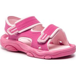 Sandały RIDER - Rs 2 IV Baby 82514 Pink 22521. Czerwone sandały dziewczęce Rider, z tworzywa sztucznego, bez zapięcia. W wyprzedaży za 79.00 zł.