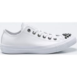 Converse - Tenisówki. Trampki i tenisówki damskie Converse. W wyprzedaży za 259.90 zł.