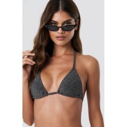 NA-KD Swimwear Góra bikini Sparkle Triangle - Black,Silver. Bikini damskie marki NA-KD Swimwear. W wyprzedaży za 40.47 zł.