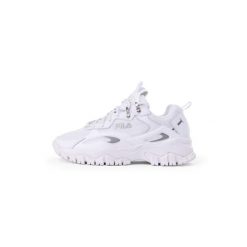 Damskie Sneakersy Fila Tracer tr2. Białe trekkingi damskie Fila, outdoorowe. W wyprzedaży za 422.50 zł.
