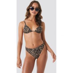 Hanna Weig x NA-KD Bikini Bottom - Multicolor. Różowe bikini damskie marki Hanna Weig x NA-KD, z aplikacjami. Za 60.95 zł.