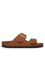 Birkenstock Klapki Arizona 1031926 Brązowy. Brązowe klapki damskie Birkenstock, bez wzorów, ze skóry, bez obcasa. Za 429.99 zł.