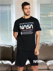 Piżama dwuczęściowa NASA - czarny. Czarne piżamy męskie Sinsay, l, bez wzorów, bez ramiączek, krótkie. W wyprzedaży za 24.99 zł.